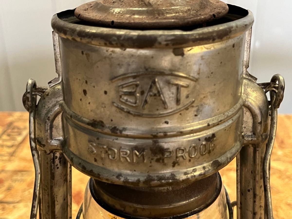 BAT 159 STORM PROOF Lantern Farms / 希少 風防付き 東ドイツ製 BAT 159 STORM PROOF Lantern Farms / 希少 風防付き 東ドイツ製