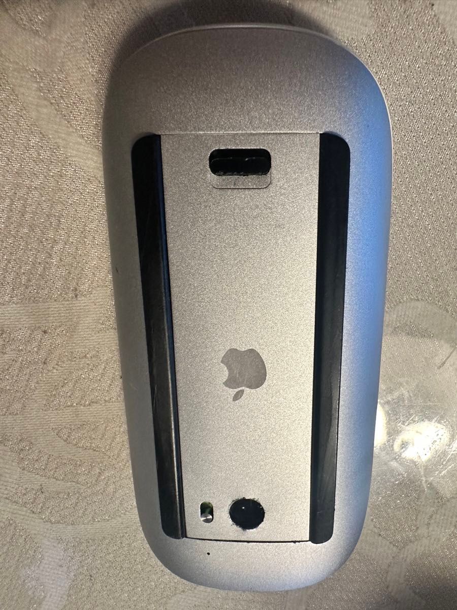 Apple Magic Mouse（旧型電池タイプ）A1296