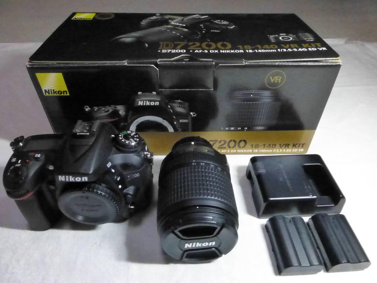 Nikon D7200 デジタル一眼レフカメラ VR KIT 中古美品