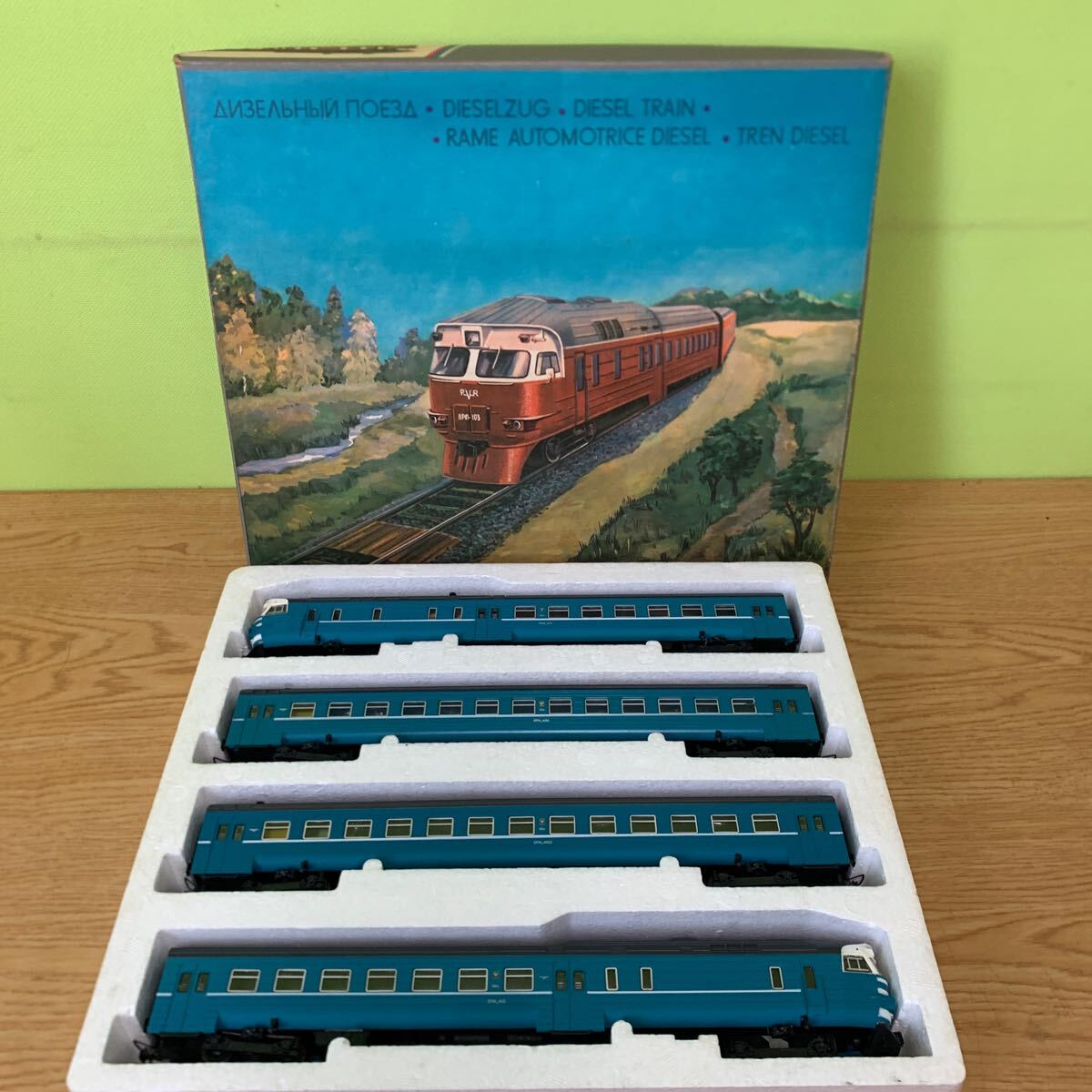 1円〜 HOゲージ 鉄道模型 DISELZUG DIESEL TRAIN RUSSIA コレクター放出品 外国車輌の画像1