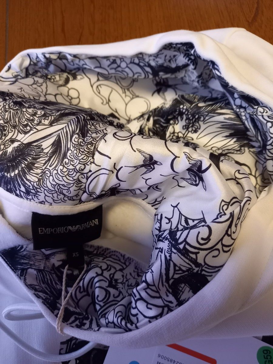 GACKTさん着用モデル EMPORIO ARMANI 獅子柄パーカー (XS GACKTさん着用モデル EMPORIO ARMANI 獅子柄パーカー (XS