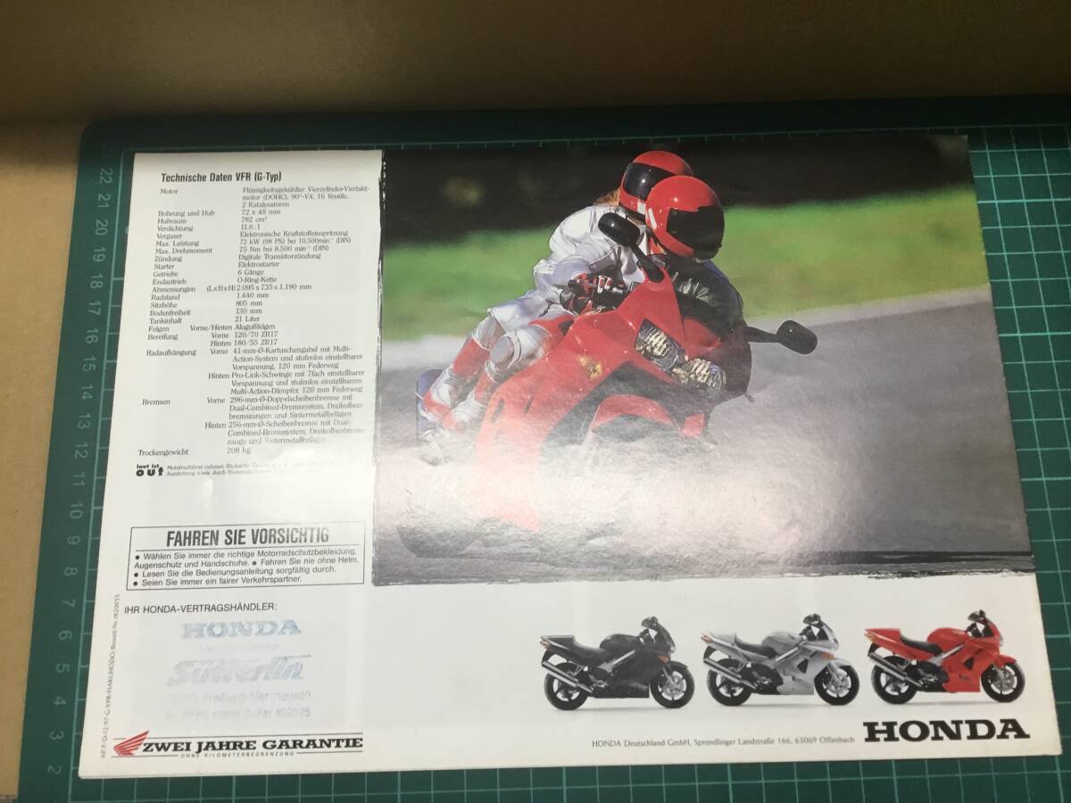 【バイクカタログ】HONDA ホンダ VFR PGMーF1 & CBS 輸出用カタログ ドイツ語_画像6