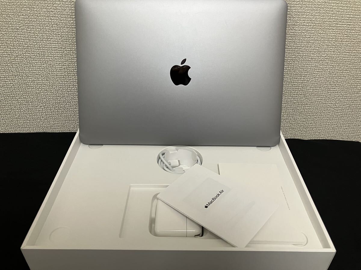 [美品]MacBook Air 2020 13インチ M1 8GB SSD256GB_画像1