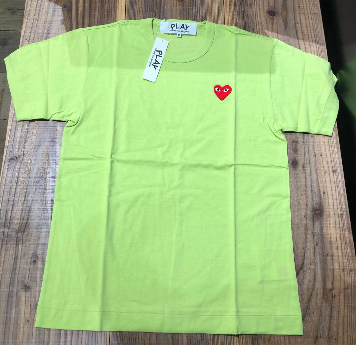 COMME des GARCONS PLAY　黄緑Tシャツ　メンズMサイズ　AZ-T272-2