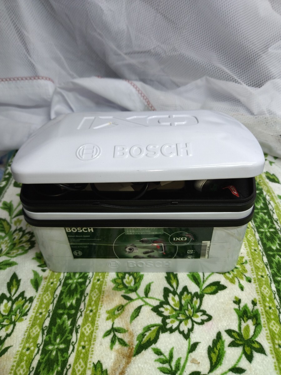 BOSCH IXO バッテリードライバー IXO 3 603 JA8 050 3.6v 充電式 電動ドライバー ボッシュ バッテリー内蔵 電動工具_画像9