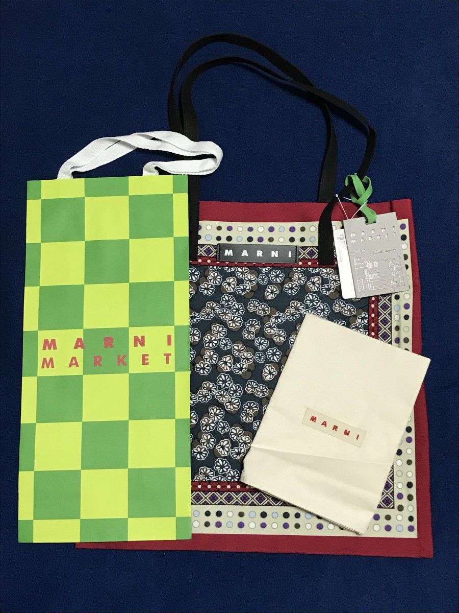 マルニ バンダナトート 新品 ジャパンブルー 三越限定 MARNI マルニ バンダナトート 新品 ジャパンブルー 三越限定 MARNI