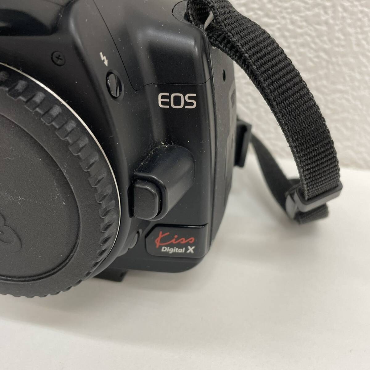 【HPF-4105a】 1円～ Canon ボディー レンズ おまとめ EOS Kiss Digital X デジタル一眼レフカメラ/EF 75-300mm F4-5.6 III 動作未確認の画像3