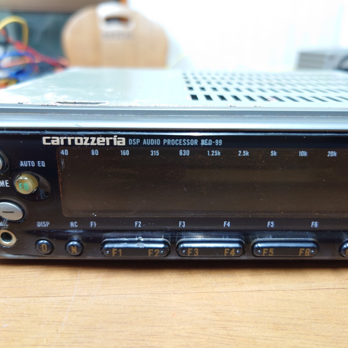 カロッツェリア DSP オーディオプロセッサー DEQ-99 イコライザーの画像2