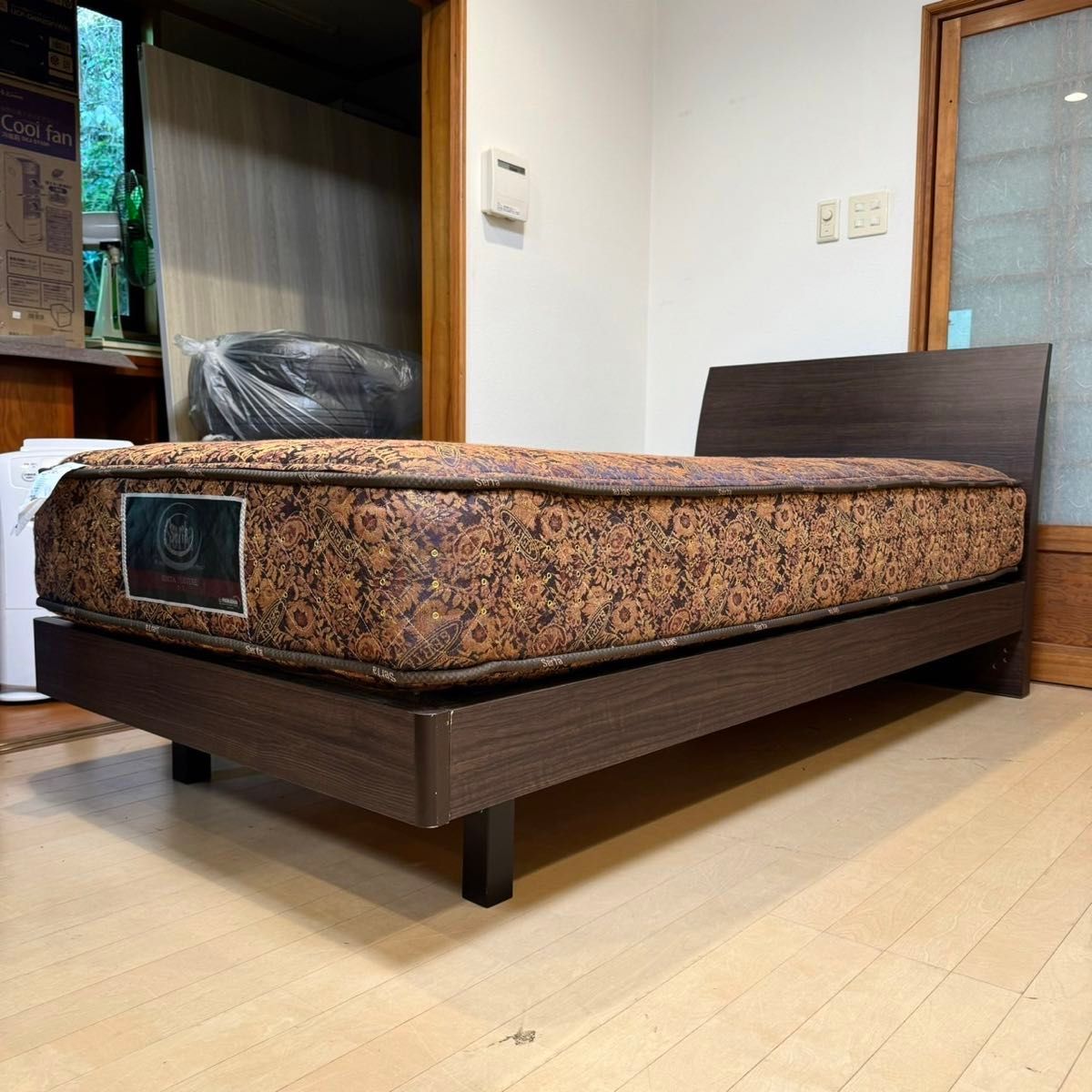 定価26万 超高級 サータ×ドリームベッド シングルベッド 定価26万 超高級 サータ×ドリームベッド シングルベッド