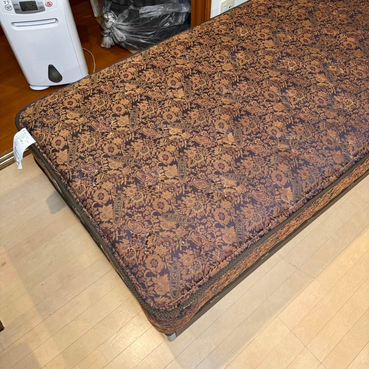 定価26万 超高級 サータ×ドリームベッド シングルベッド 定価26万 超高級 サータ×ドリームベッド シングルベッド