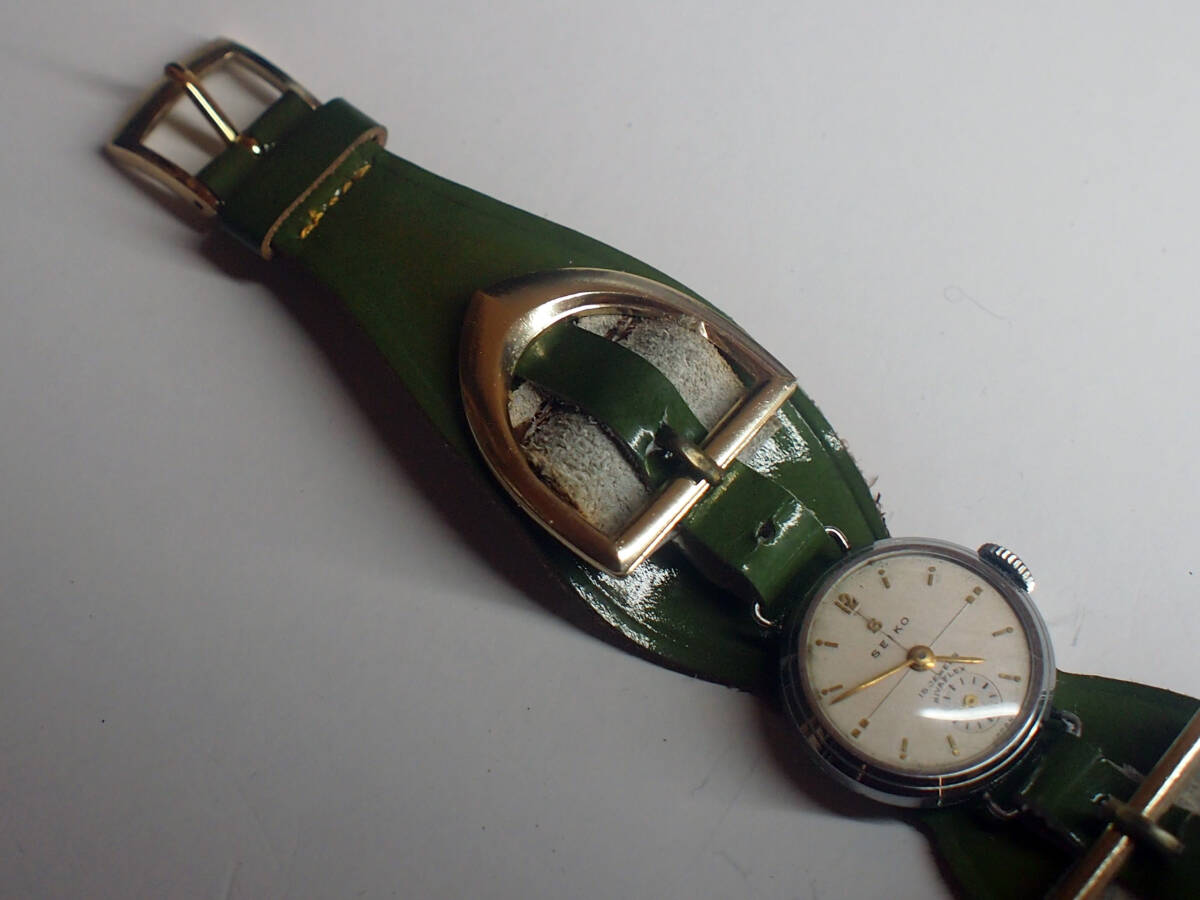 ¶ SEIKO　スモールセコンド　15石　最新でも60年以上前の腕時計　稼働美品　詳細不明　¶　_画像8