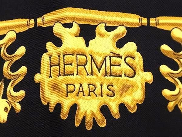 1円 ■極美品■ HERMES エルメス LES CAVALIERS D’OR【黄金の騎士】カレ90 シルク100% 大判 スカーフ ストール ブラック系 FA4500の画像4