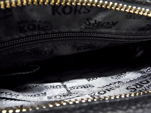 1円 ■極美品■ MICHAEL KORS マイケルコース レザー クロスボディ ショルダーバッグ 斜め掛け レディース ブラック系 AW9956の画像5