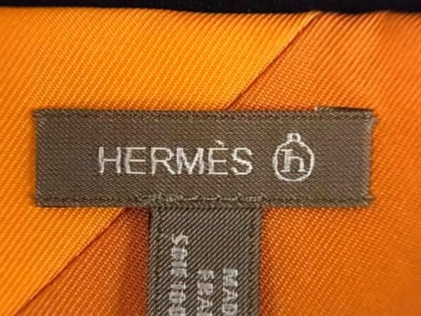 ■新品同様■ HERMES エルメス シルク100% モンキー サル スカーフ ツイリー ネクタイ オレンジ系×ブルー系 FA1153_画像3