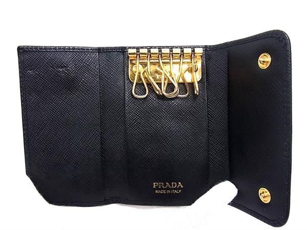 1円 ■美品■ PRADA プラダ 1PG222 サフィアーノレザー 6連 キーケース 鍵入れ レディース ブラック系 FB0668_画像3