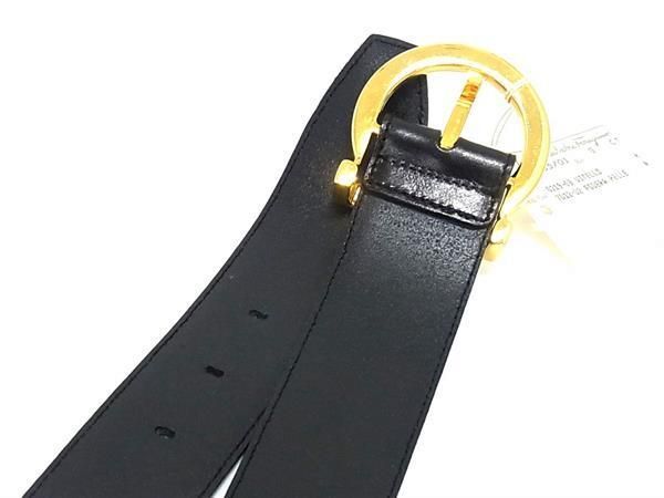 1円 ■極美品■ Salvatore Ferragamo フェラガモ 3105 ガンチーニ レザー ゴールド金具 ベルト 表記サイズ 70 ブラック系 AY3161_画像3