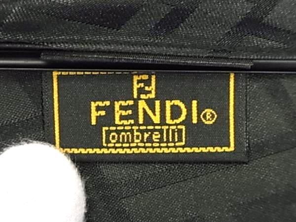 1円 ■美品■ FENDI フェンディ ズッカ柄 長傘 高級傘 アンブレラ 雨具 メンズ レディース ブラック系 BG8663_画像8