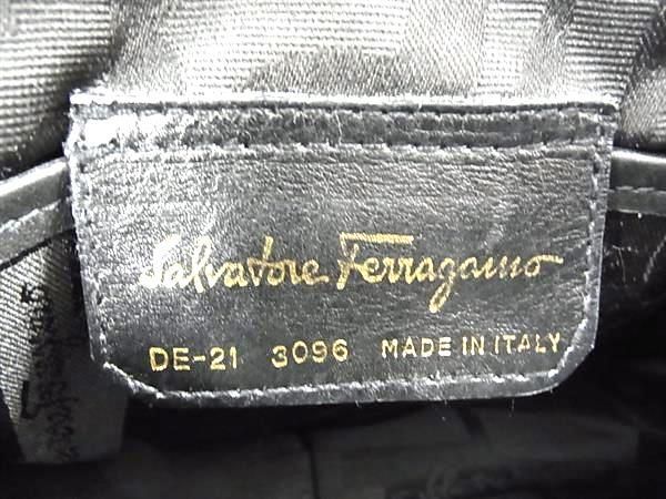 1円 ■美品■ Salvatore Ferragamo フェラガモ DE-21 3096 ヴァラ リザード型押しレザー クロスボディ ショルダーバッグ ネイビー系 AY3349_画像6