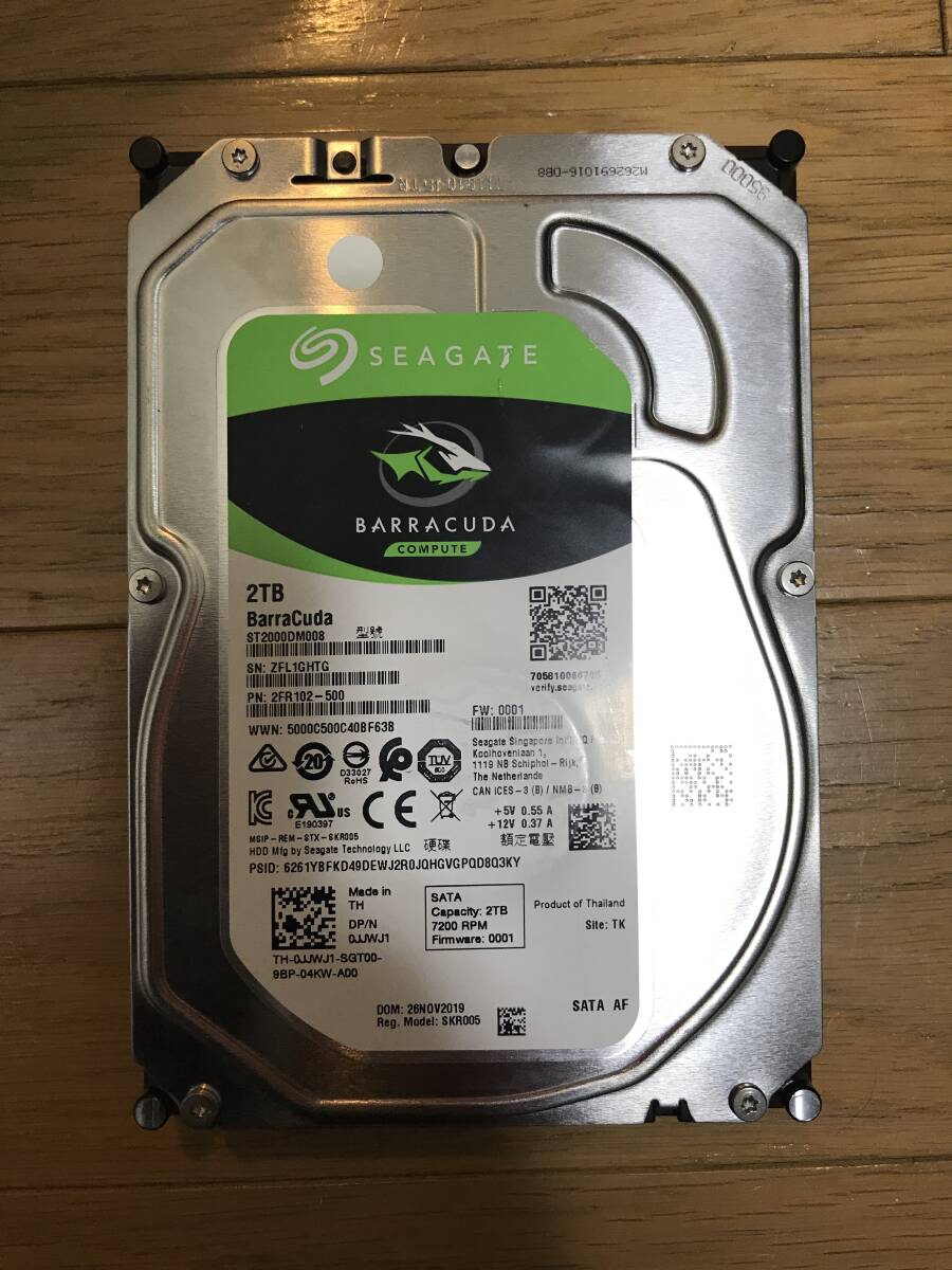 Seagate Barracuda ST2000DM008 2TB 3.5inch HDD 動作確認済 正常判定 使用時間15581時間_画像1