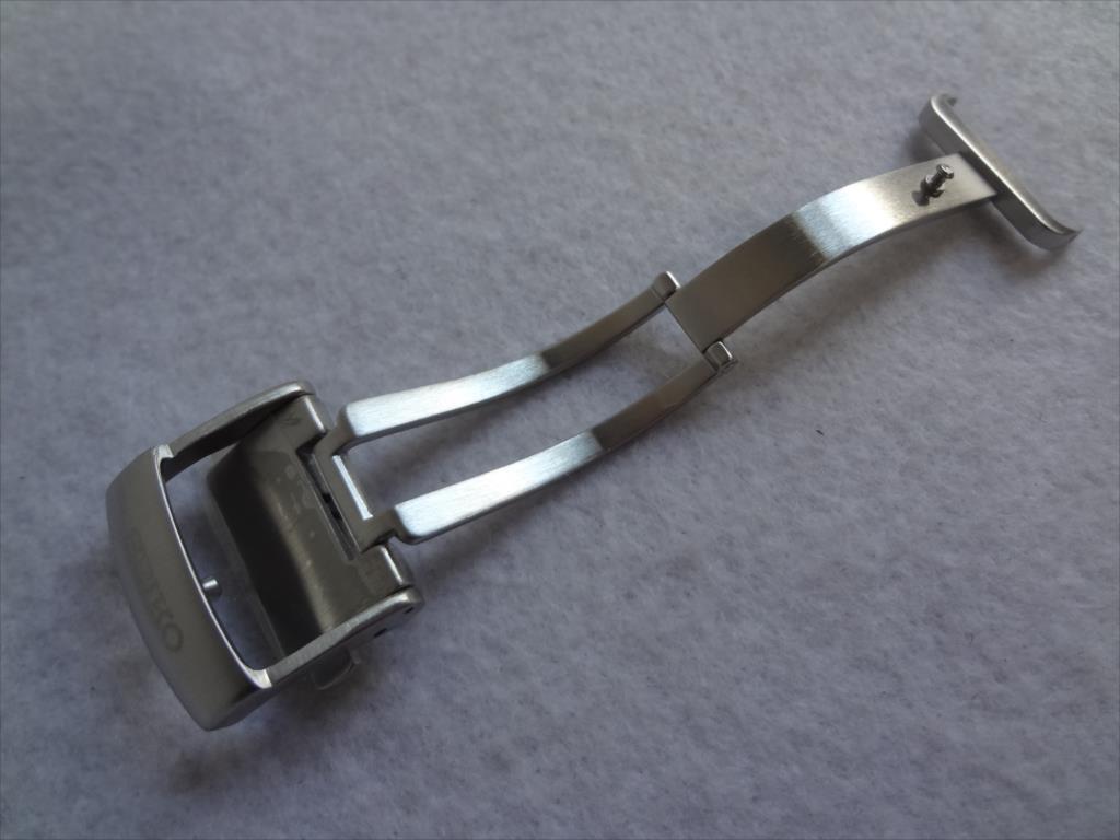 Seiko оригинальный 7T82-0AE0 кожаный ремень для пряжка хвост таблеток ширина 18mm серебряный цвет B23S51SA00W( старый :DG57AW-BK00) наручные часы частота для Buckle