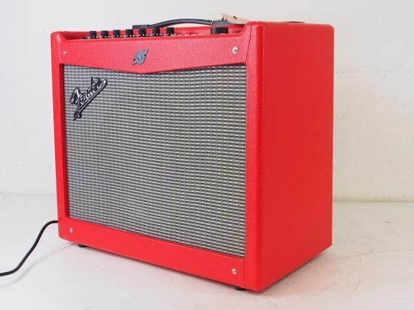 ☆ Fender フェンダー MUSTANG ムスタング III V2 Racing Red ギターアンプ ☆の画像3