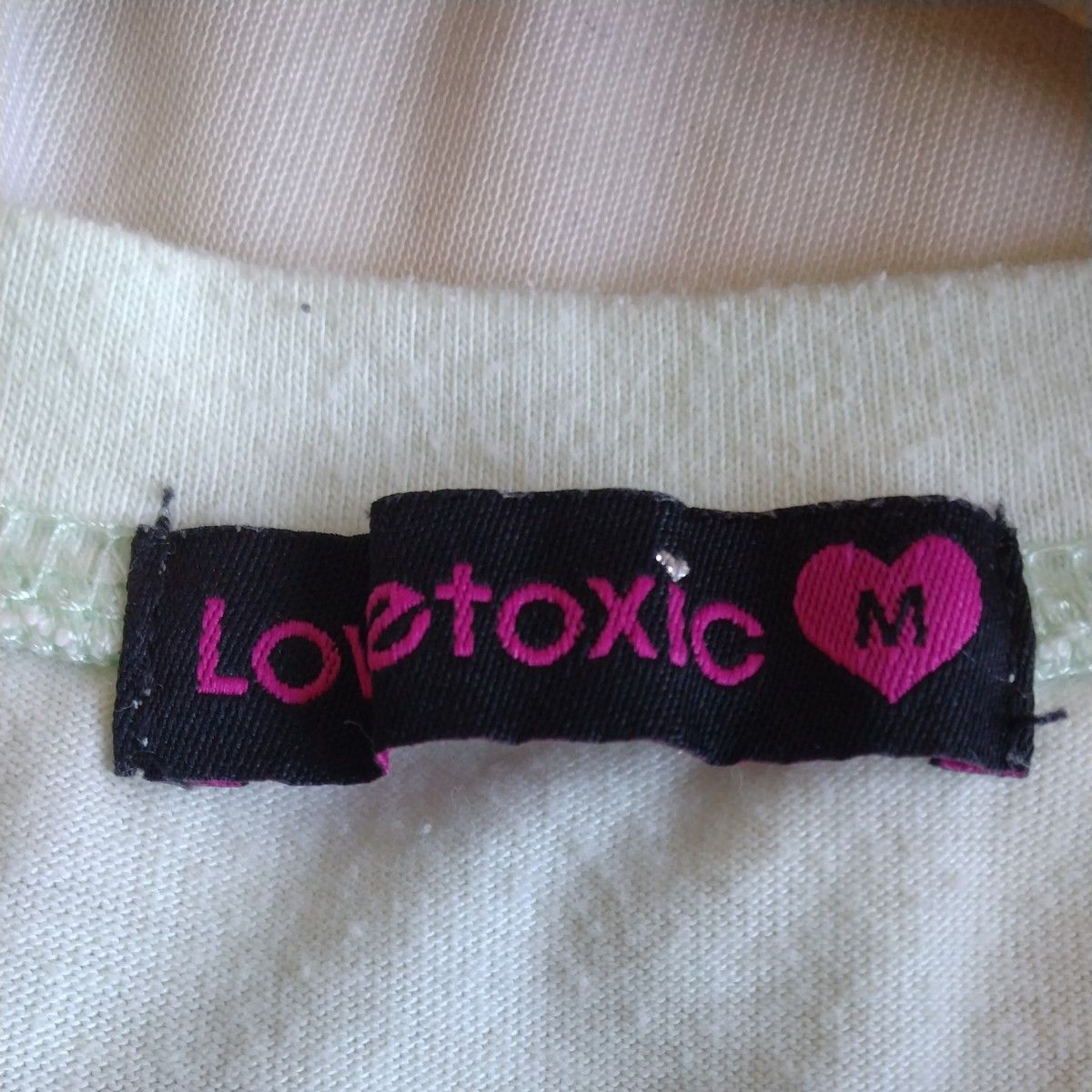 LOVE TOXIC  半袖 サイズM