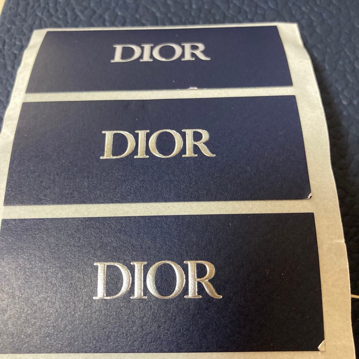 最新Dior/ネイビー&シルバーロゴ入りシール【3枚】