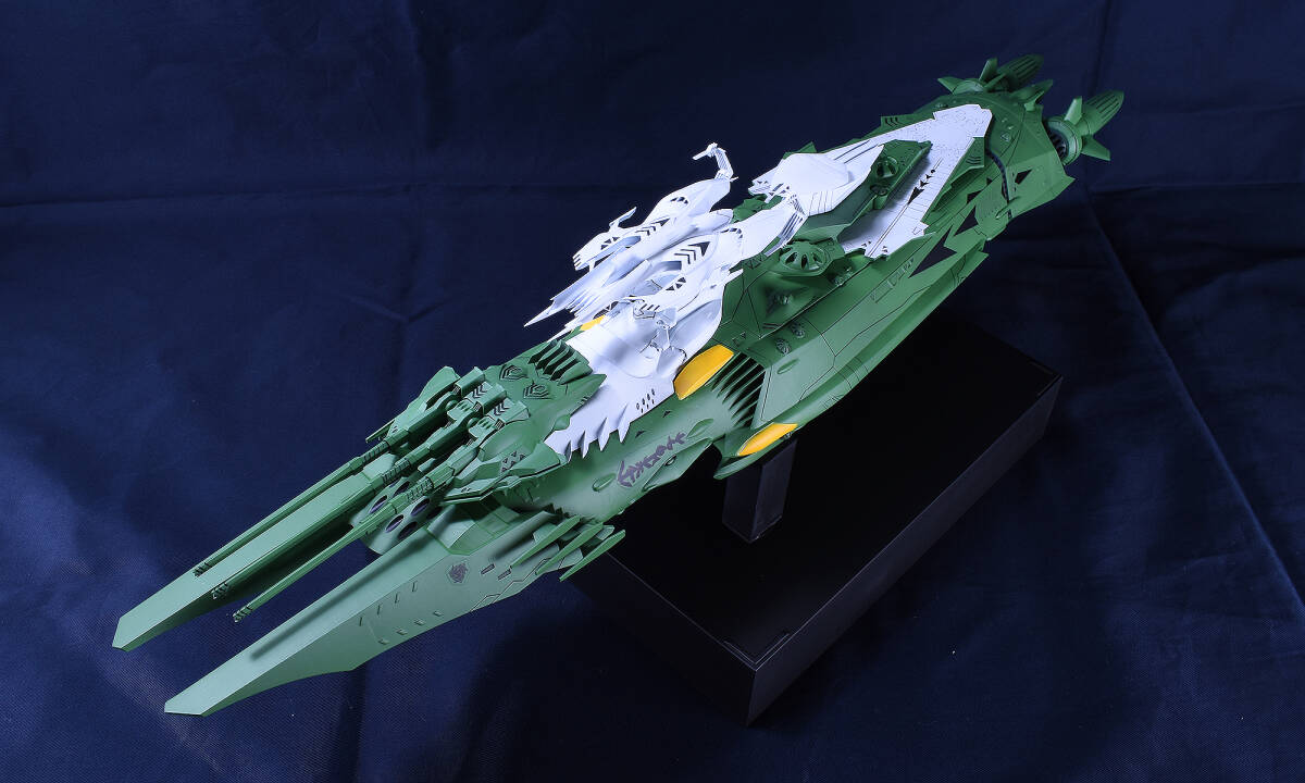 宇宙戦艦ヤマト2199 1/1000 帝星ガトランティス メダルーサ級殲滅型重戦艦 メガルーダ 塗装済完成品_画像7