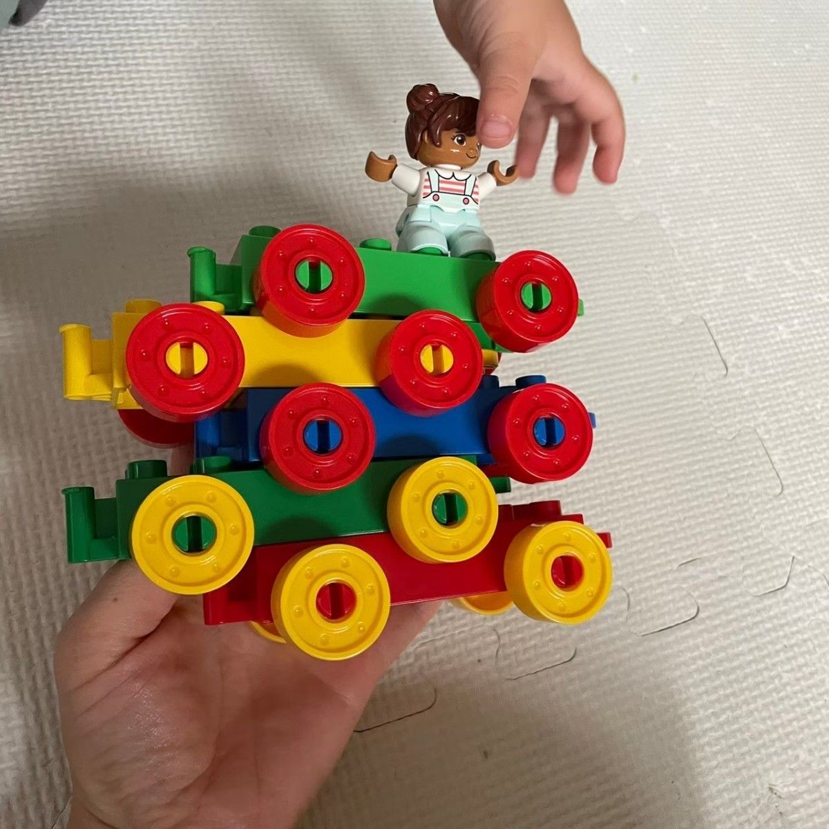 車　レゴ　ミニカー ブロック デュプロ　知育　玩具　おもちゃ　プレゼント　10台　セット 互換品 子供 知育玩具