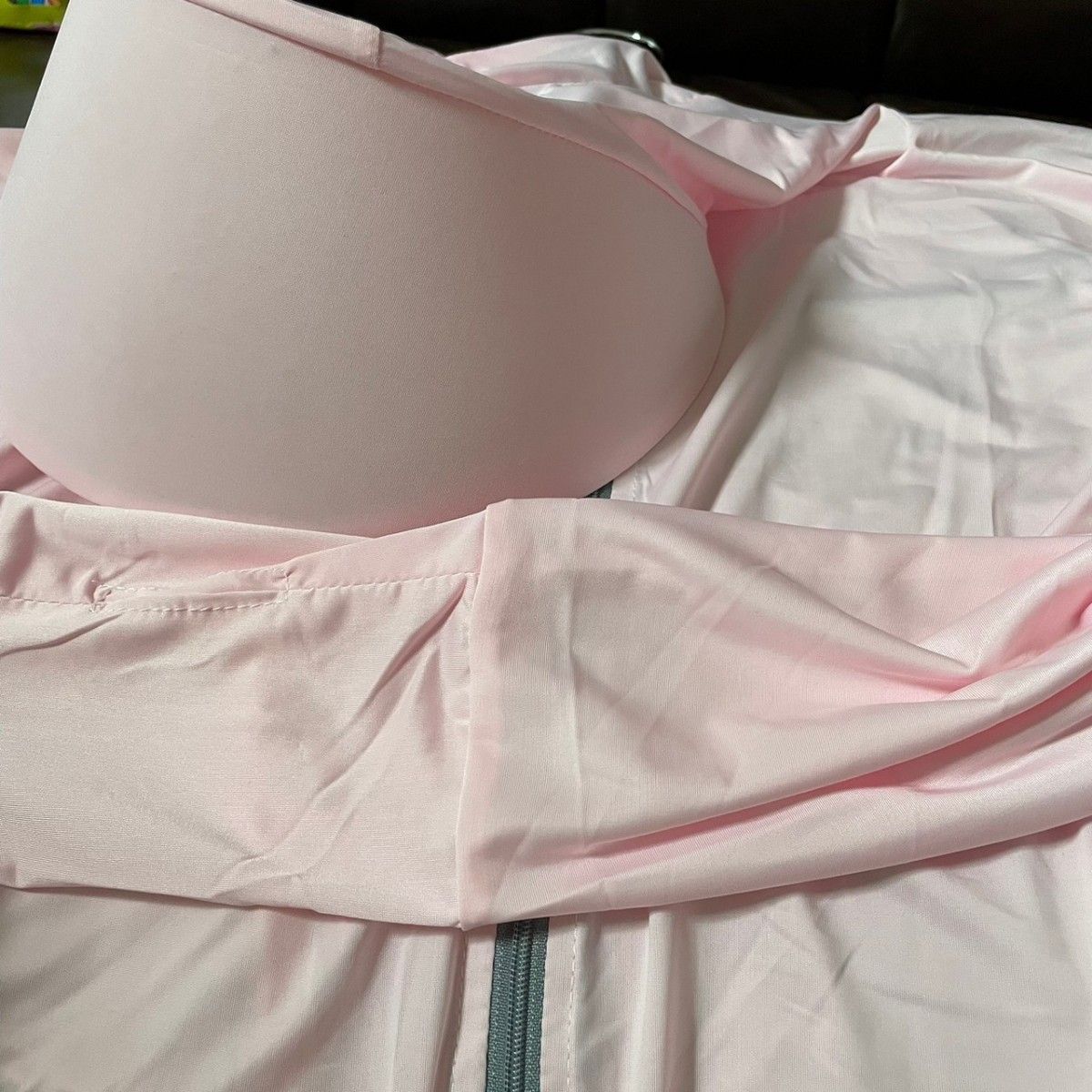 UVカットパーカー レディース 通気性良好 日焼け対策 紫外線対策 フード付き 長袖 アームカバー 夏 涼しい 　ピンク