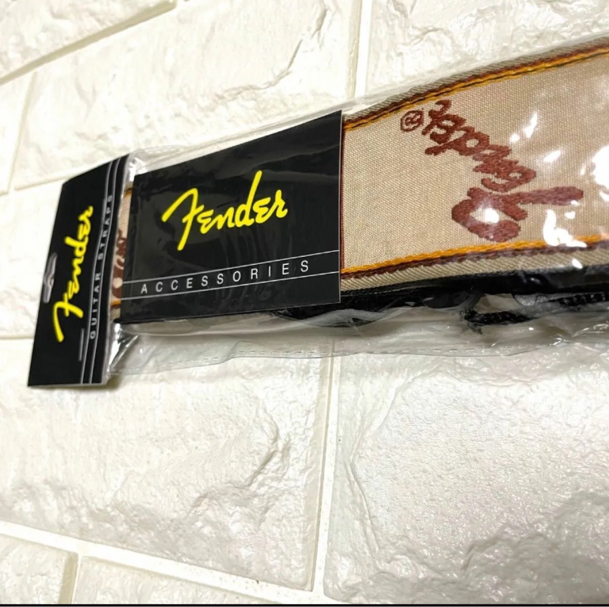 【新品未開封品】フェンダー Fender ギターストラップ モノグラム イエロー