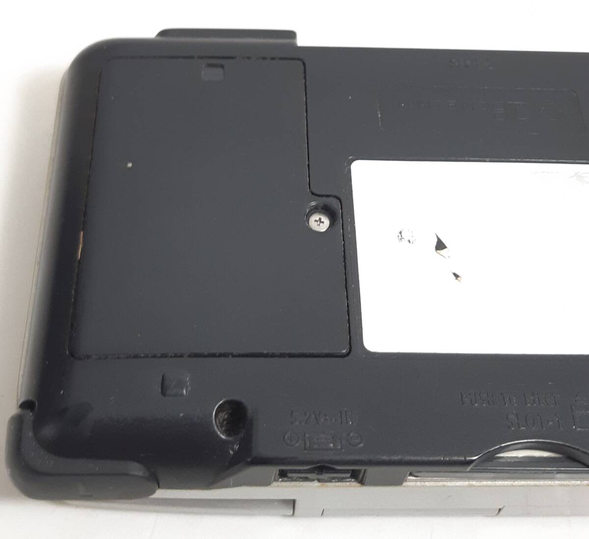 【動作品】任天堂　初代　DS　プラチナシルバー　充電器付属　Nintendo　NTR-001 一部難あり_画像9