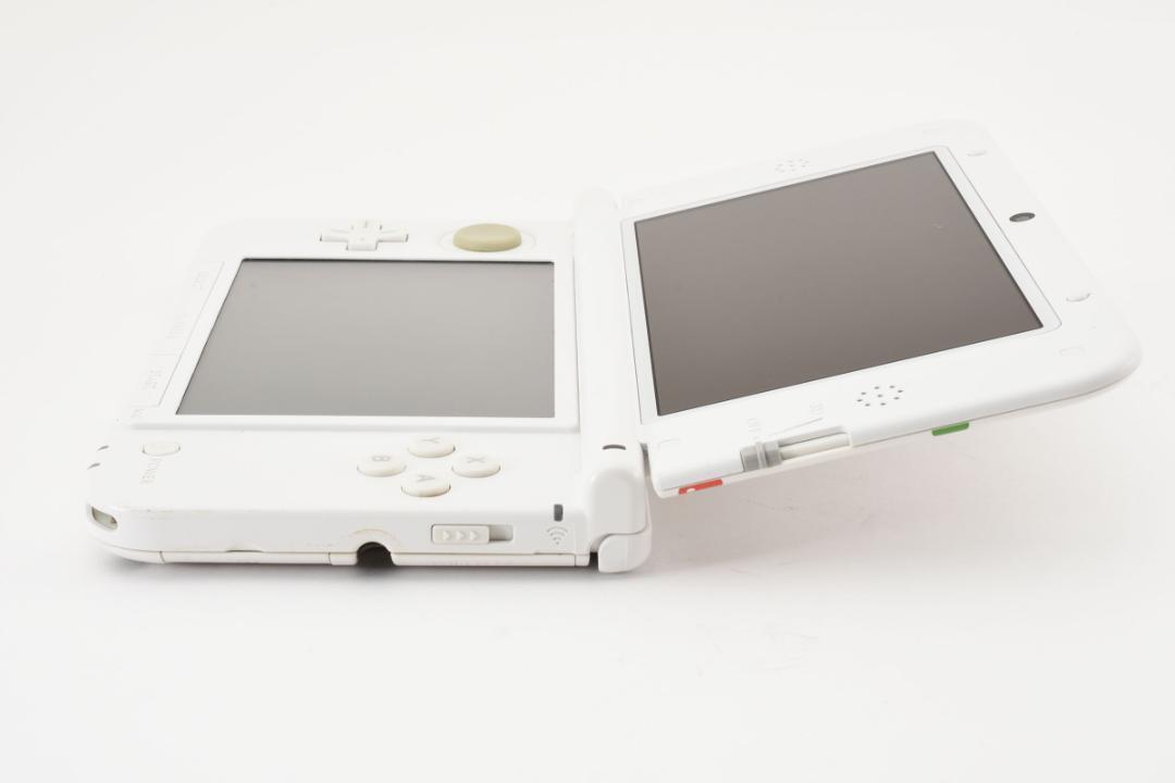 【G0323】ニンテンドー3DS LL とびだせ どうぶつの森パック_画像3