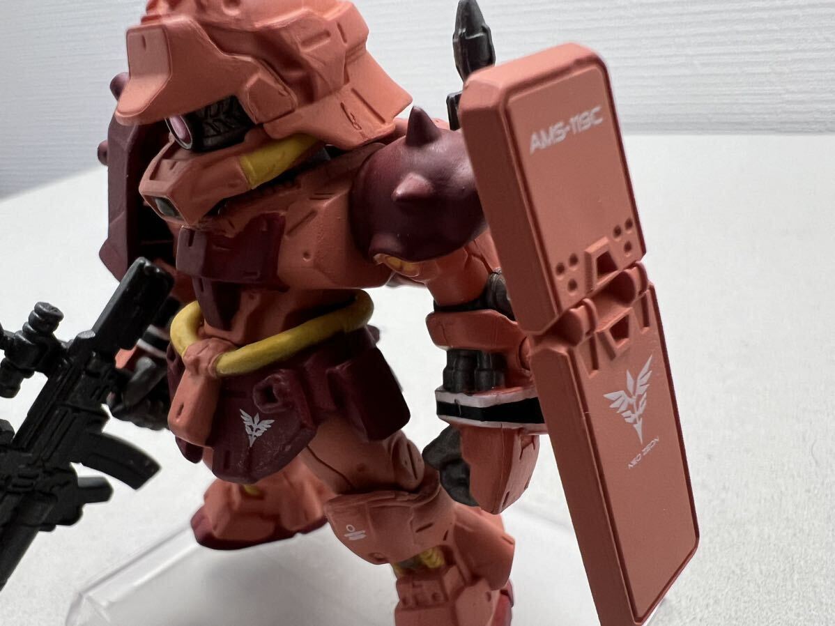 ガンダムコンバージ　FW GUNDAM CONVERGE:CORE 赤い彗星の再来 プレミアムバンダイ限定 食玩 AMS-119C ギラ・ドーガ　フルフロンタル専用_画像6