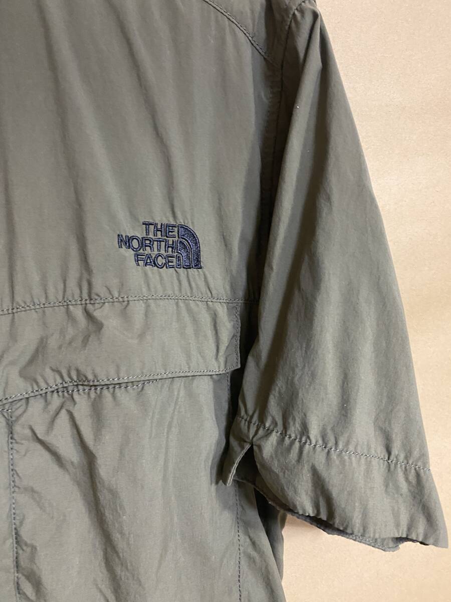 THE NORTH FACE ノースフェイス レディース半袖シャツ カーキ 濃いグリーン サイズＬ NR21318 中古 ミリタリーの画像2