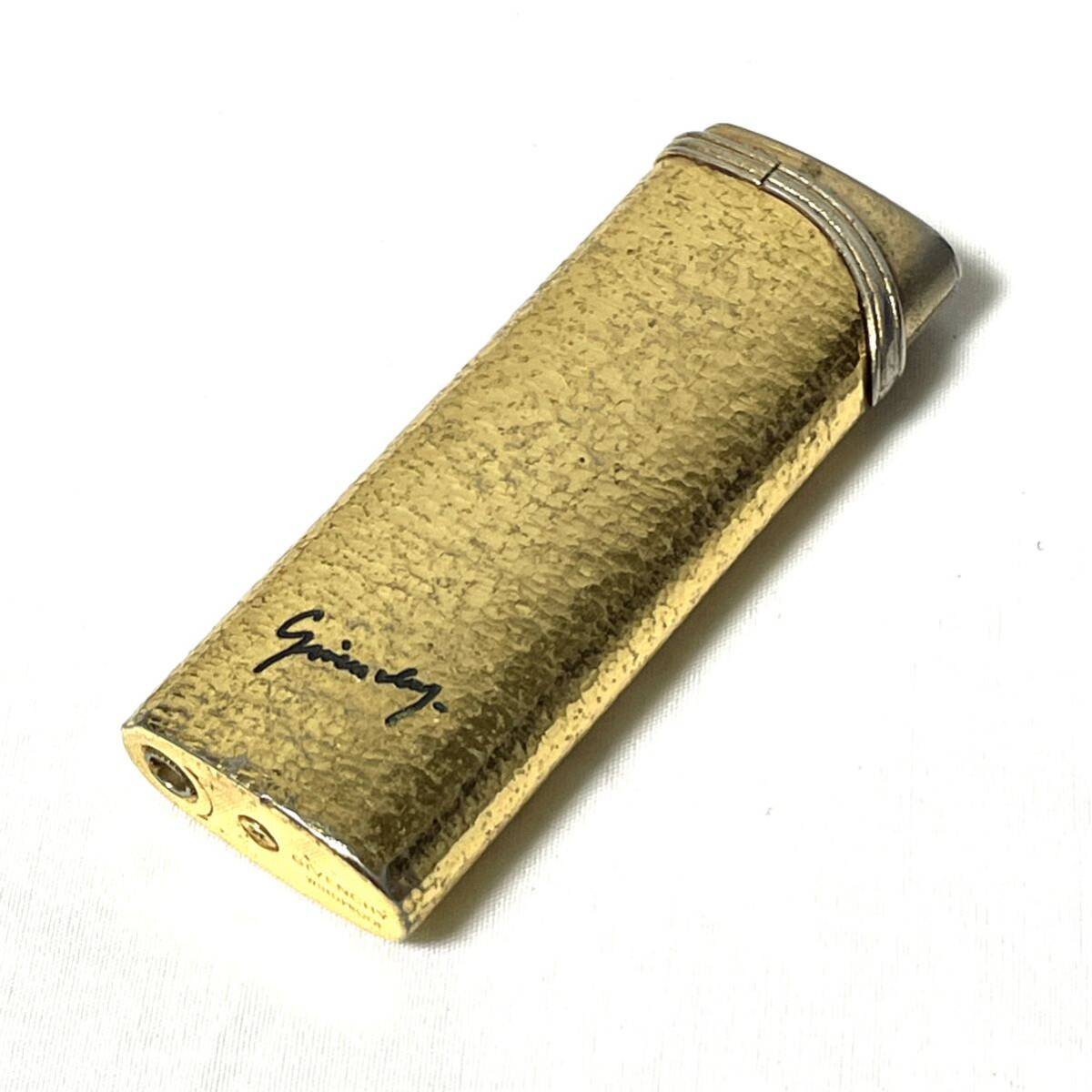 GIVENCHY газовая зажигалка turbo lighter WINDPROOF Gold цвет Givenchy (r797)