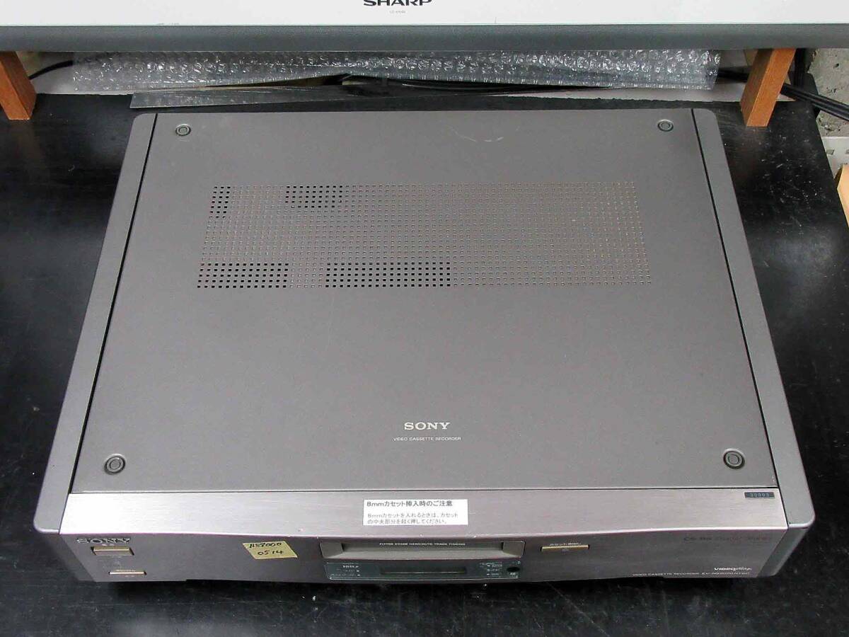 ★☆SONY 高画質最高級　Hi8デッキ・EV-NS9000修整備理済保証付動作品 i0514☆★_画像9