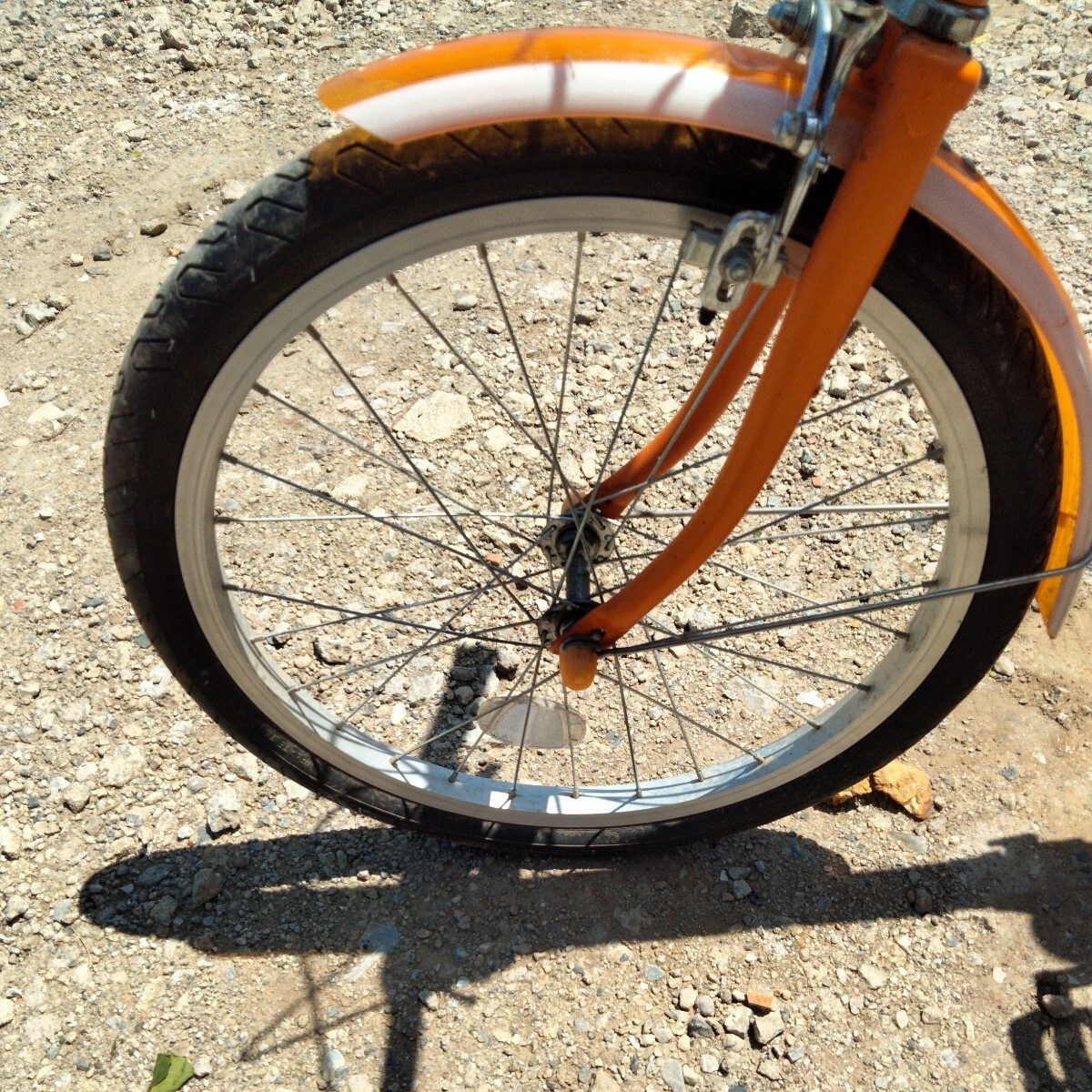 折りたたみ自転車 20インチ 3速 千葉県印西市船尾　直接引取希望_画像3
