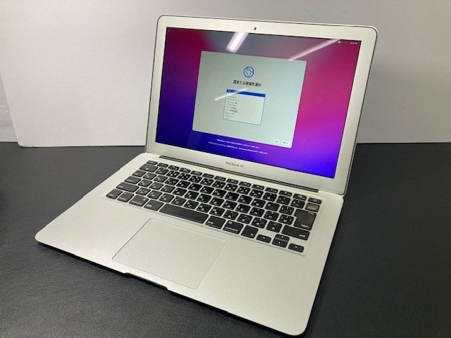 中古品　アップル Apple MacBook Air 1600/13.3 MMGG2J/A ノートパソコン バッテリー劣化 OS:Monterey_画像1