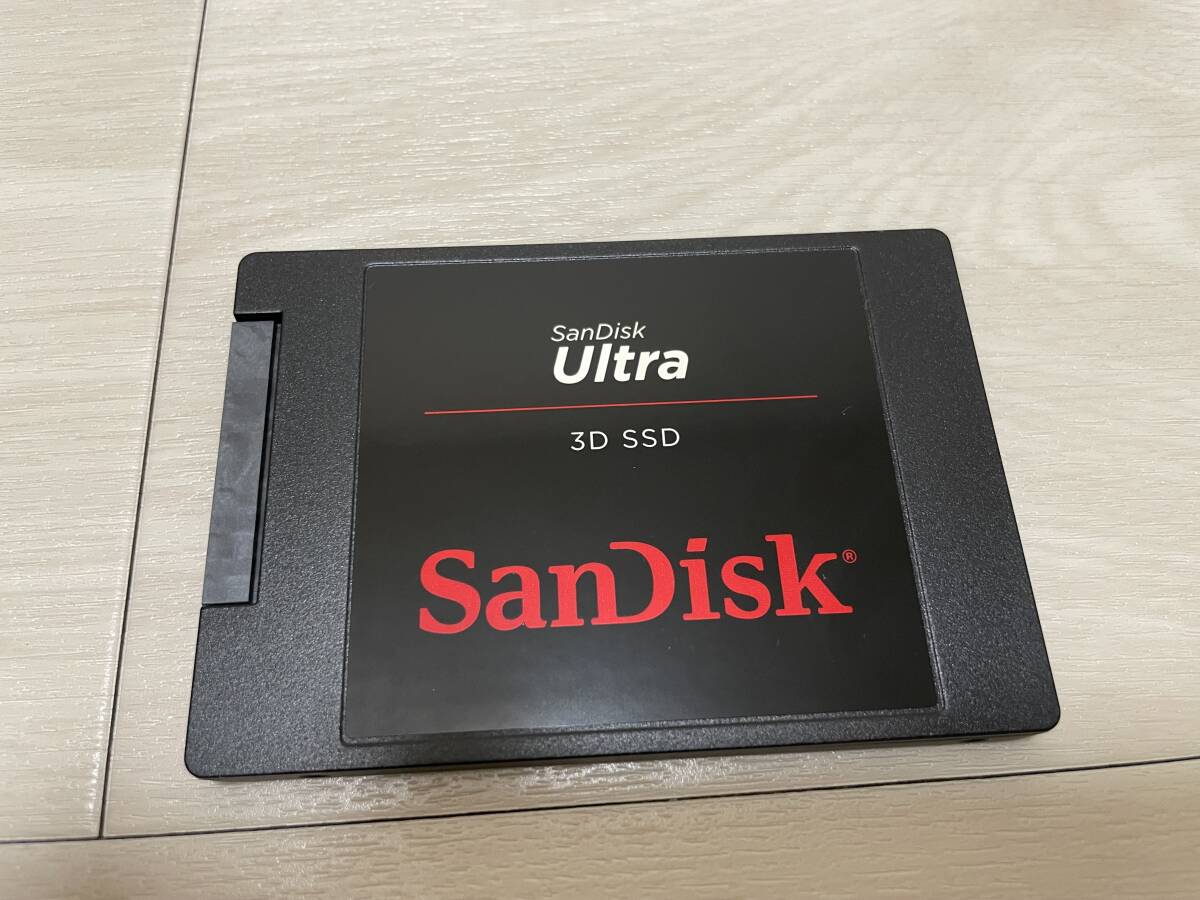  Ultra 3D SSD SDSSDH3-4T00-J25