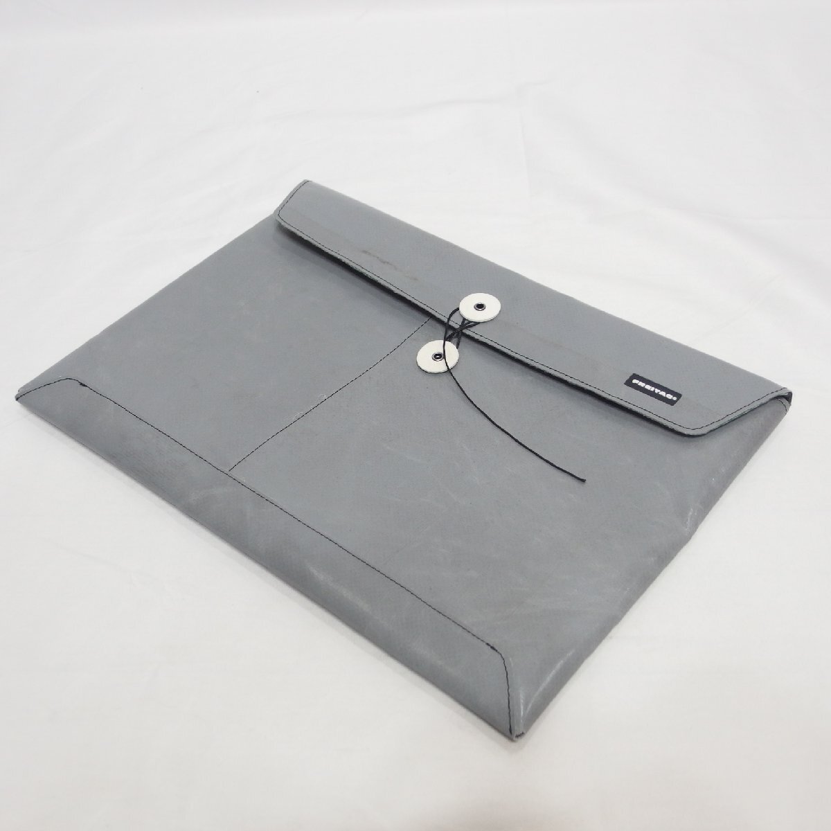 フライターグ◆【FREITAG F421 SLEEVE FOR LAPTOP 15】グレー ラップトップPC用ケース◆USED美品_画像1