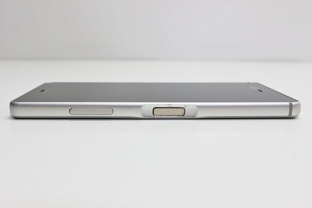 1 иен старт docomo Fujitsu arrows NX F-01K Android смартфон осталось . нет 32GB серебряный 
