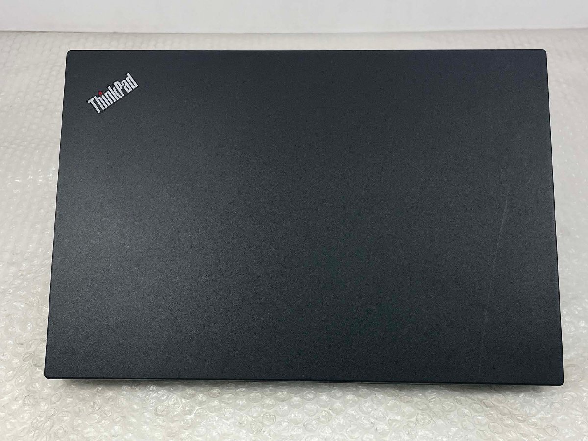 ●LENOVO ThinkPad L590 / Celeron 4305U / 8GBメモリ / 128GB M.2 / 15.6型 / Windows11 Pro 【 ITS JAPAN 】_天板に擦りキズがあります