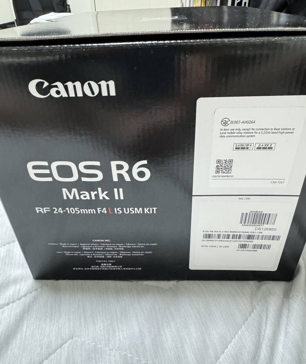 EOS R6 Mark II RF24-105L IS USM レンズキット + 新品純正バッテリー３本とおまけ + エクストリーム プロ 256GBの画像3