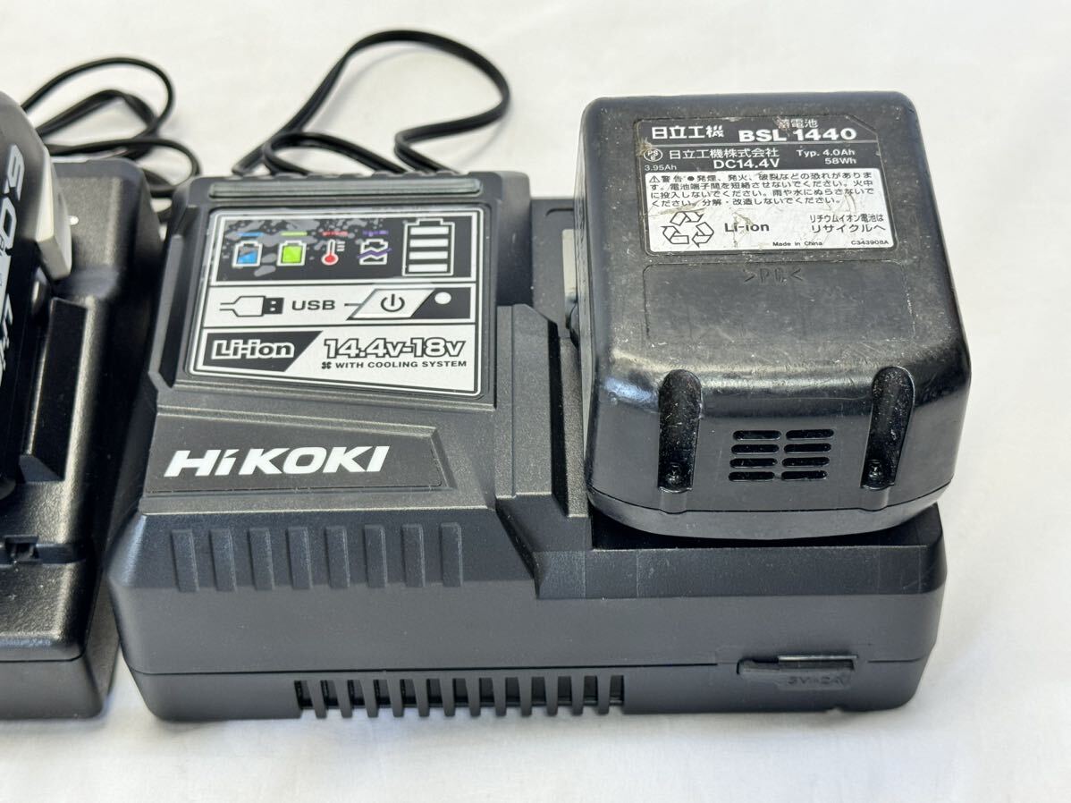 SG-656 USED動作品 HITACHI 日立工機 HiKOKI コードレスワークライト UB 18DJL 2個 急速充電器 14.4V バッテリー 2個 セット 作業用 DIY _画像8