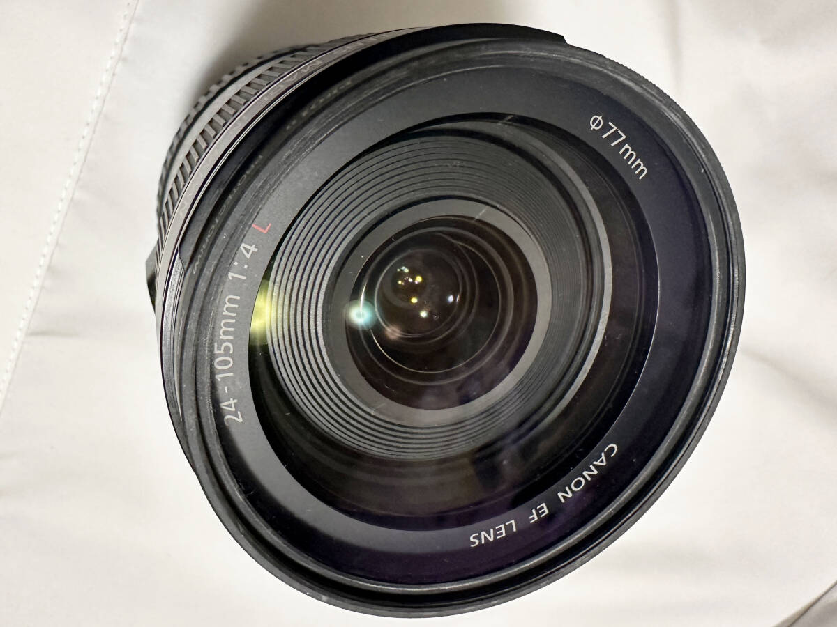 商品名：EOS D6 メーカー：Canon デジタル一眼広角 レンズ24～105 おまけ多数 レンズカバー＋バック＋三脚＋調湿ケースなどの画像7