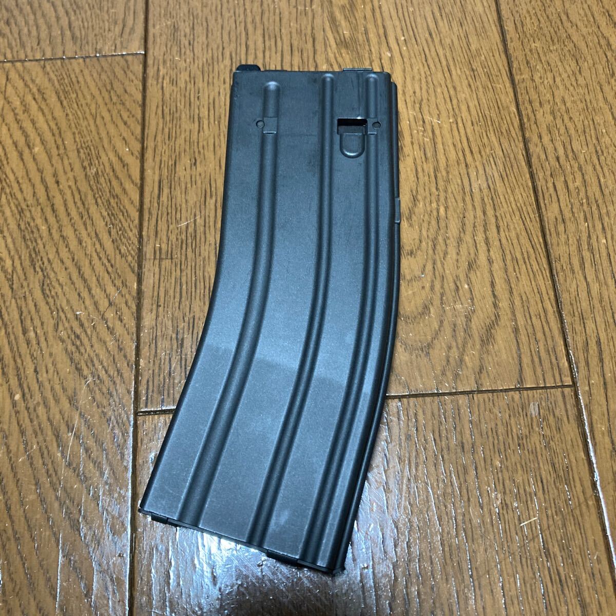 中古　東京マルイ　ガスブローバックM4A1 MWS用スペアマガジン_画像1