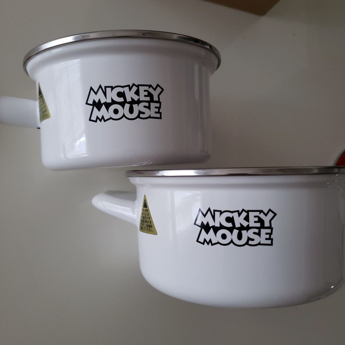 【新品お箱】フジホーローミッキーマウス両手鍋&ミルクパン&PE蓋付き保存便利 調理器具