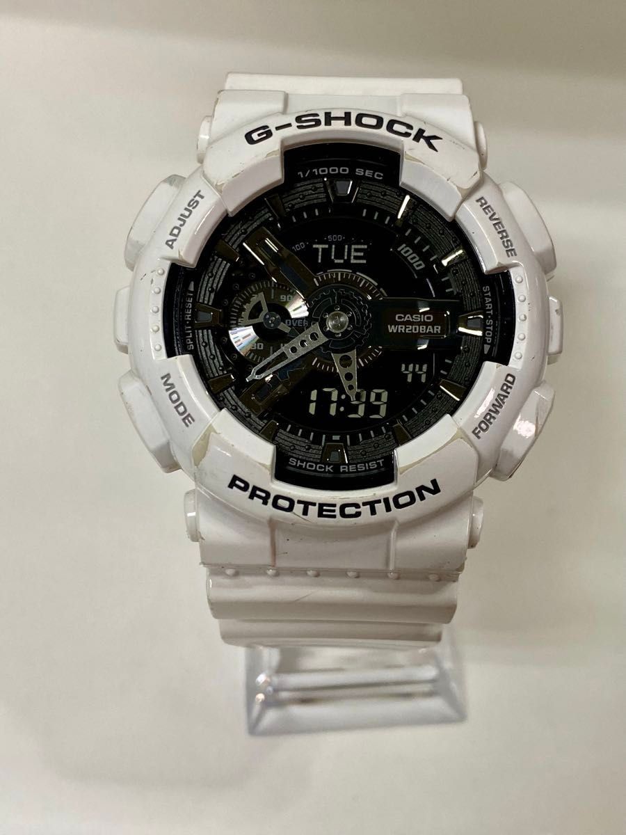 電池交換済美品！CASIO･ G-SHOCK･GA−110GW･カシオ･ジーショック･デジアナ･ホワイト･クォーツ