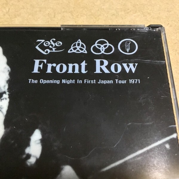 Led Zeppelin／Front Row [The Opening Night In First Japan Tour 1971] (レッド・ツェッペリン)　1971年ライブ CD2枚組 memphis 01/02_画像3